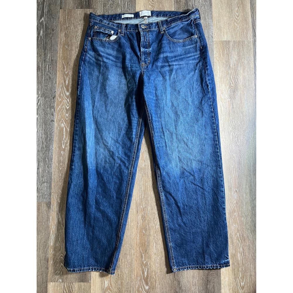 Universal Thread Mid Rise Straight Leg Blue Jeans‎ Medium Wash Size 16